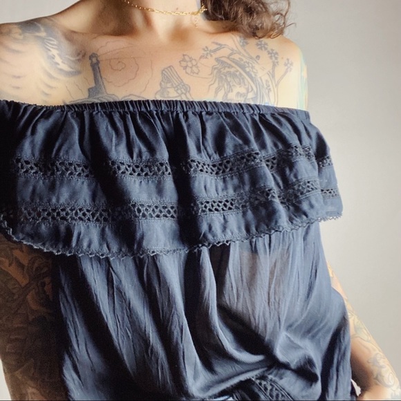 ARITZIA WILFRED Hollande Off Shoulder Top Black XS - Picture 3 of 7